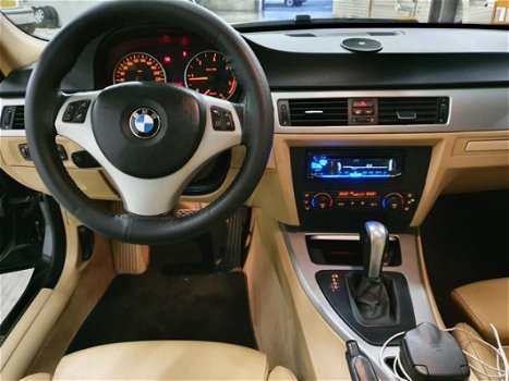 BMW 3-serie Touring - 320d Dynamic Executive - 1