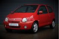 Renault Twingo - 1.2-16V Kenzo AIRCO l DISTRIBUTIE RIEM VERVANGEN l NIEUWE APK l - 1 - Thumbnail