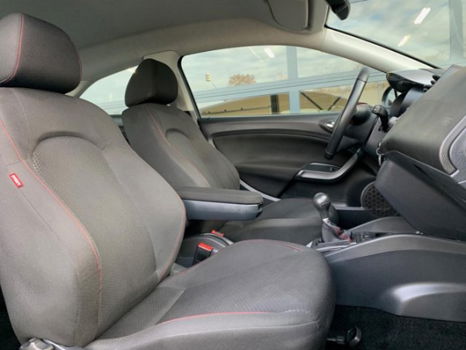 Seat Ibiza SC - 1.2 TSI FR Automaat Led Xenon Navi - 1
