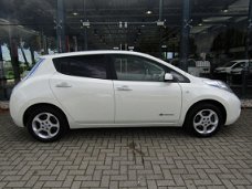 Nissan LEAF - 24KWH | Solar Panel | Dealeronderhouden