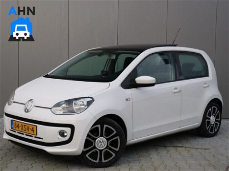 Volkswagen Up! - 1.0 high up! BlueMotion / Navi / Pano / Airco / 5D / 16