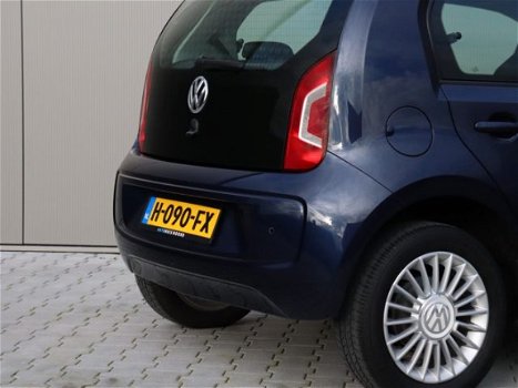 Volkswagen Up! - 1.0 high up! / Pano / Cruise / PDC / 5D / Airco - 1