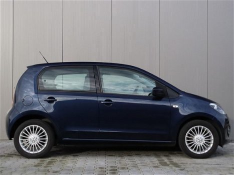 Volkswagen Up! - 1.0 high up! BlueMotion Airco / 5D / Dealer onderhouden - 1