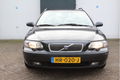 Volvo V70 - 2.4 Comfort Line Nwe APK, Navigatiesysteem, Climatronic, Afn. trekhaak, etc. - 1 - Thumbnail