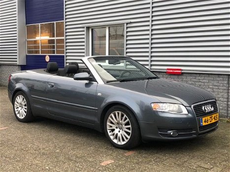 Audi A4 Cabriolet - 2.0TDI ProLine Leer / Navi / Nieuwstaat - 1