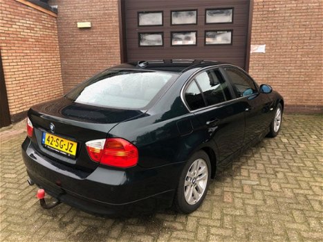 BMW 3-serie - 318i Dynamic Executive Nette staat|Automaat|Groot Navi|Stoelverwarming|NAP|PDC - 1