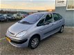 Citroën Xsara Picasso - 1.6I - 1 - Thumbnail