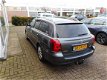 Toyota Avensis Wagon - 2.2 D-4D Executive RIJDT EN SCHAKELT SUPER APK JUN 2020 - 1 - Thumbnail