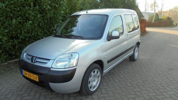 Peugeot Partner - 1.6 16v XT CRUISE TREKHAAK AIRCO - 1