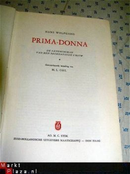 Prima Donna door Hans Wolfgang - 2