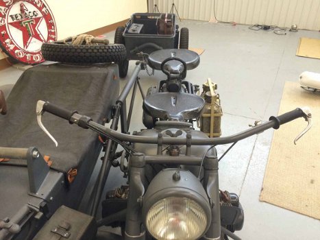 1942 BMW R75 Militair + Zijspansteam - 3