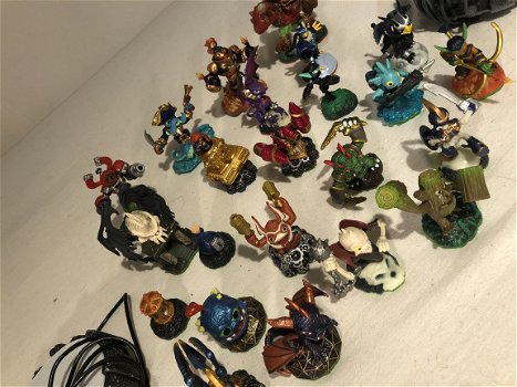 Skylanders 23+ Skylanders-magic items-2 portalen-3 games! - 8