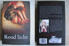 076 - Rood licht - Milou van der Will