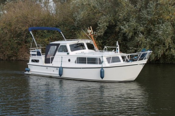 Crown Cruiser 885 AK - Afbeelding 3