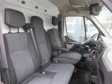 Renault Master - T35 2.3 dCi L2H3 L2H2 125pk 3 zits airco trekhaak imperiaal - 1