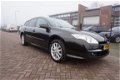 Renault Laguna Estate - 2.0 16V DYNAMIQUE VOL LUXE NL AUTO NAVI XENON PANODAK TREKHAAK 1/2 LEDER 17I - 1 - Thumbnail