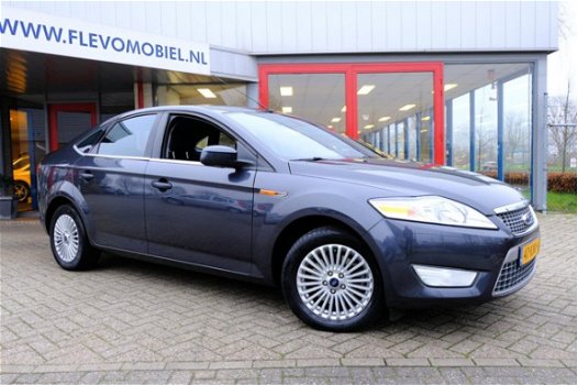 Ford Mondeo - 2.0-16V Limited 5-Deurs Clima/Navi/LMV - 1