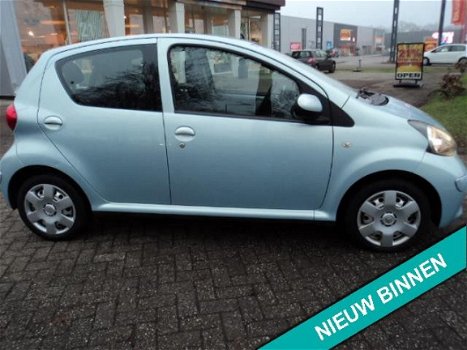 Toyota Aygo - 1.0-12V + AIRCO, NAVIGATIE - 1