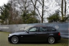BMW 3-serie Touring - 320 D 163pk Harman Kardon Sport interieur Navigatie Automaat