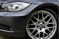 BMW 3-serie Touring - 320 D 163pk Harman Kardon Sport interieur Navigatie Automaat - 1 - Thumbnail