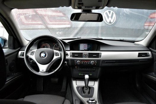 BMW 3-serie Touring - 320 D 163pk Harman Kardon Sport interieur Navigatie Automaat - 1