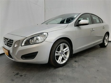 Volvo S60 - 1.6 DRIVe Business Airco Trekhaak Navi - 1