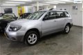 Mitsubishi Outlander - 2.0 Comfort 4WD - 1 - Thumbnail