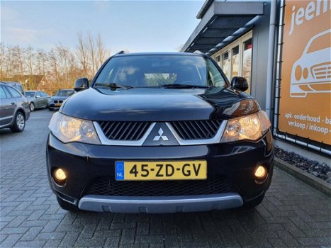 Mitsubishi Outlander - 2.4 Intro Edition 2WD met Climate & Cruise control, Pdc achter, etc - 1