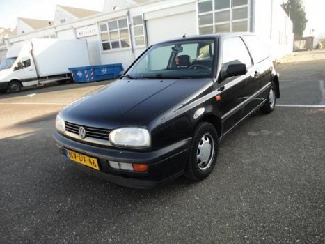 Volkswagen Golf - 1.6 CL - 1