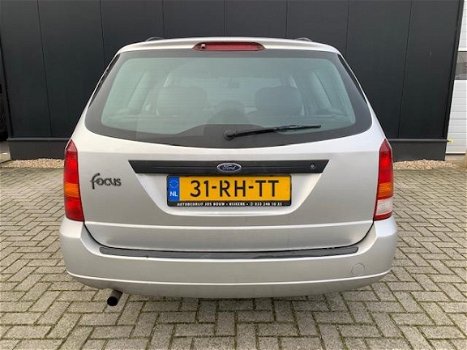 Ford Focus Wagon - 1.6-16V Futura '05 LEER/NAVIGATIE/LMV/CLIMA/ETC - 1