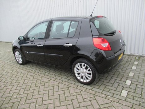 Renault Clio - 1.4-16V Dynamique Luxe - 1