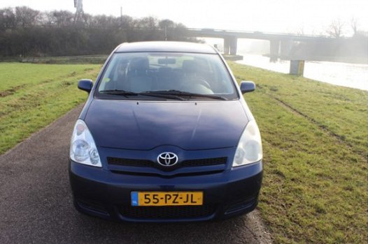 Toyota Corolla Verso - 1.8 VVT-i Terra 7p. 7 Seats - 1