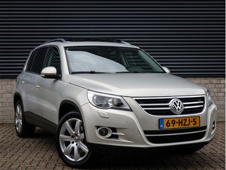 Volkswagen Tiguan - 2.0 TSI Sport&Style 4Motion Panodak/Xenon/Navi/Cruise/Leder/Trekhaak - 1