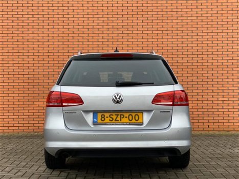 Volkswagen Passat Variant - 1.6 TDI BlueMotion Executive Edition | Navigatie | ECC | Parkeersensoren - 1