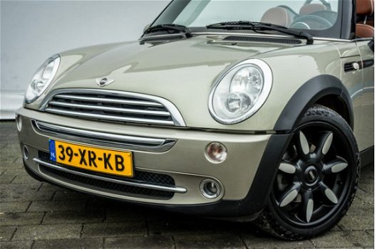 Mini Mini Cabrio - 1.6 116pk Aut. Cooper Sidewalk Elek. kap/ Lederen int./ Stoelverwarming/ Pdc/ Win - 1