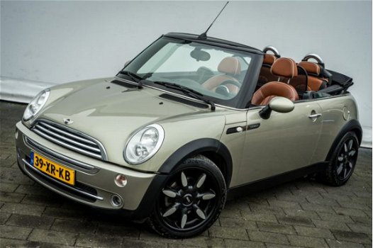 Mini Mini Cabrio - 1.6 116pk Aut. Cooper Sidewalk Elek. kap/ Lederen int./ Stoelverwarming/ Pdc/ Win - 1