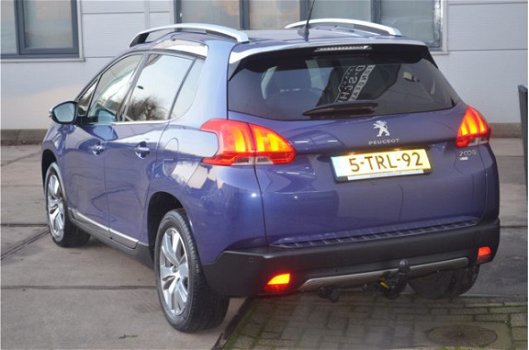 Peugeot 2008 - 1.2 VTi Blue Lease Executive Automaat Hoge instap - 1