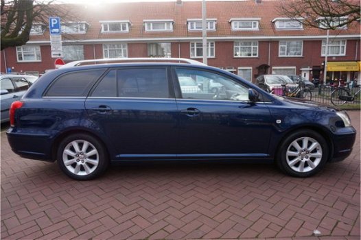 Toyota Avensis Wagon - 1.8 VVTi Linea Sol ONDERHOUD HISTORIE VAN A TOT Z AANWEZIG - 1