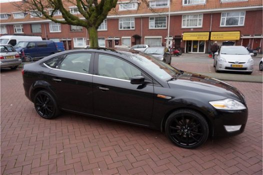 Ford Mondeo - 2.3-16V Ghia automaat - 1