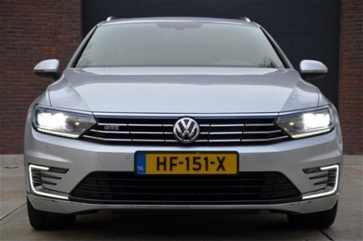 Volkswagen Passat Variant - 1.4 TSI GTE Highline Led/Navi/Pdc/Ecc/Leer-Alcantara/Achteruitrijcamera/ - 1