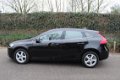 Volvo V40 - 2.0 D2 Summum Business | LEDER | CLIMA | NAVI | TREKHAAK - 1 - Thumbnail