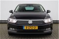 Volkswagen Passat Variant - 2.0 TDI Highline | LED+ | Navigatie | Stoelverwarming | 18