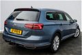 Volkswagen Passat Variant - 1.4 TSi GTE Highline Excl. BTW | Navigatie | Alcantara | Full LED - 1 - Thumbnail