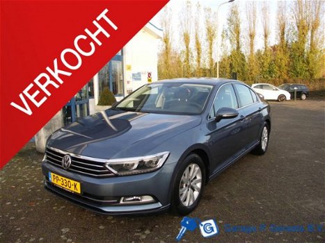 Volkswagen Passat - 1.6 TDI Comfortline Business automaat - 1