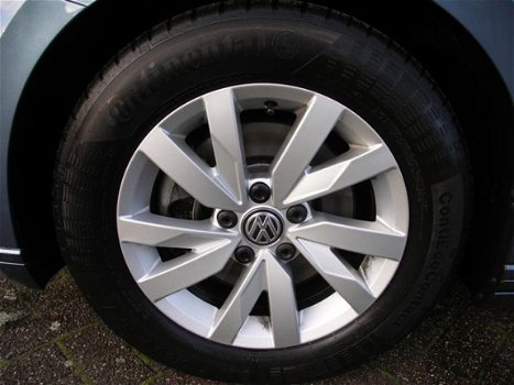 Volkswagen Passat - 1.6 TDI Comfortline Business automaat - 1