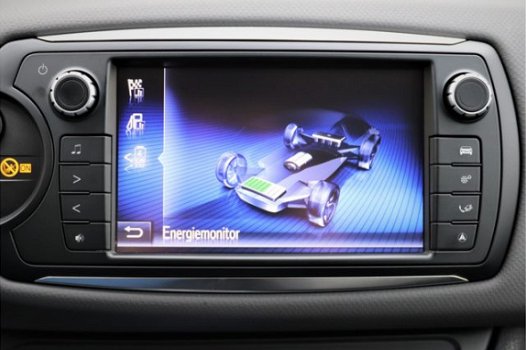 Toyota Yaris - 1.5 HYBRID AUTOMAAT ASPIRATION ECC CRUISE CAMERA BLUETOOTH LED PRIVACYGLASS LMV BTW - 1