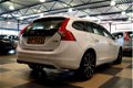 Volvo V60 - €16313 ex.BTW 7% Bijtelling tot 01-2021 2.4 D5 Twin Eng. AWD 173kW/235pk Aut6 PIHV Sp.Ed - 1 - Thumbnail