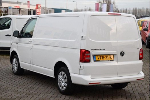 Volkswagen Transporter - T6 2.0 TDI 150pk L1H1 DSG Automaat Navi 10-2017 - 1