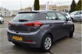 Hyundai i20 - 1.2 HP i-Motion Comfort Cruise | Ecc | Pdc | NAP - 1 - Thumbnail