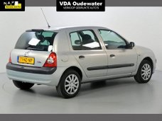 Renault Clio - 1.2 16v 5drs Dynamique Airco